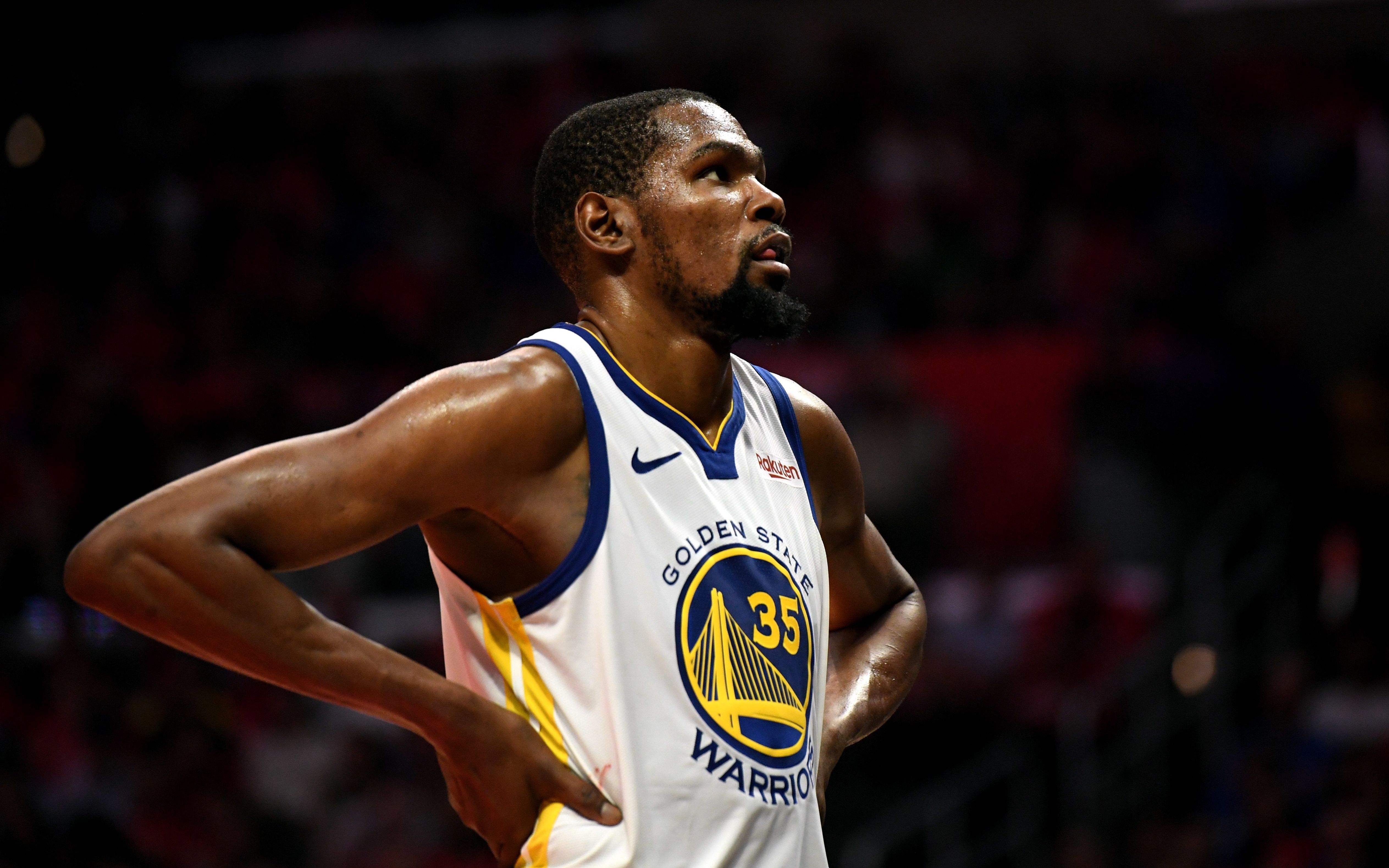 再次吸引全 再次吸引全