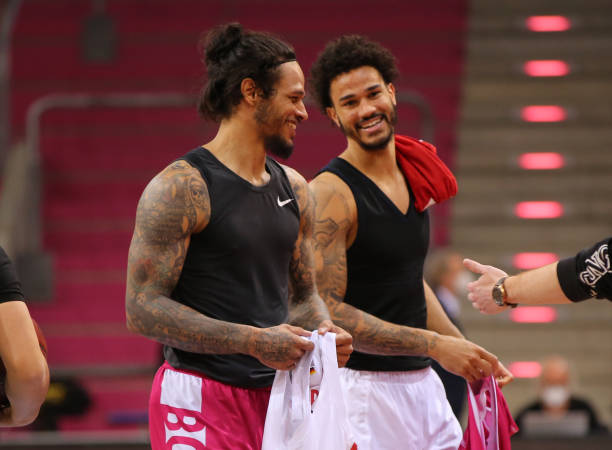 赛中出现了 赛中出现了