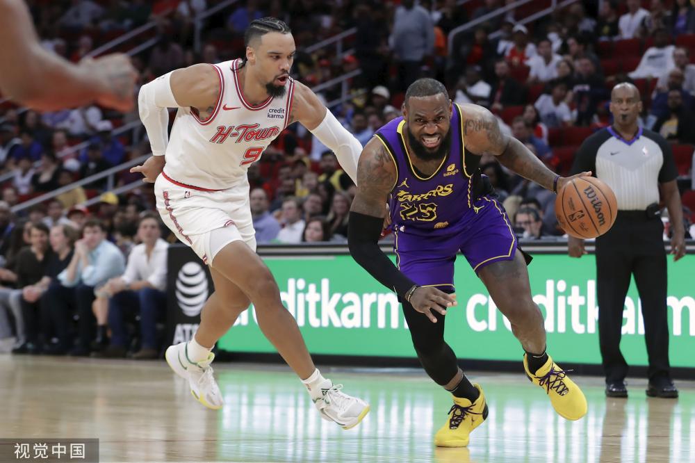 而年仅26 而年仅26