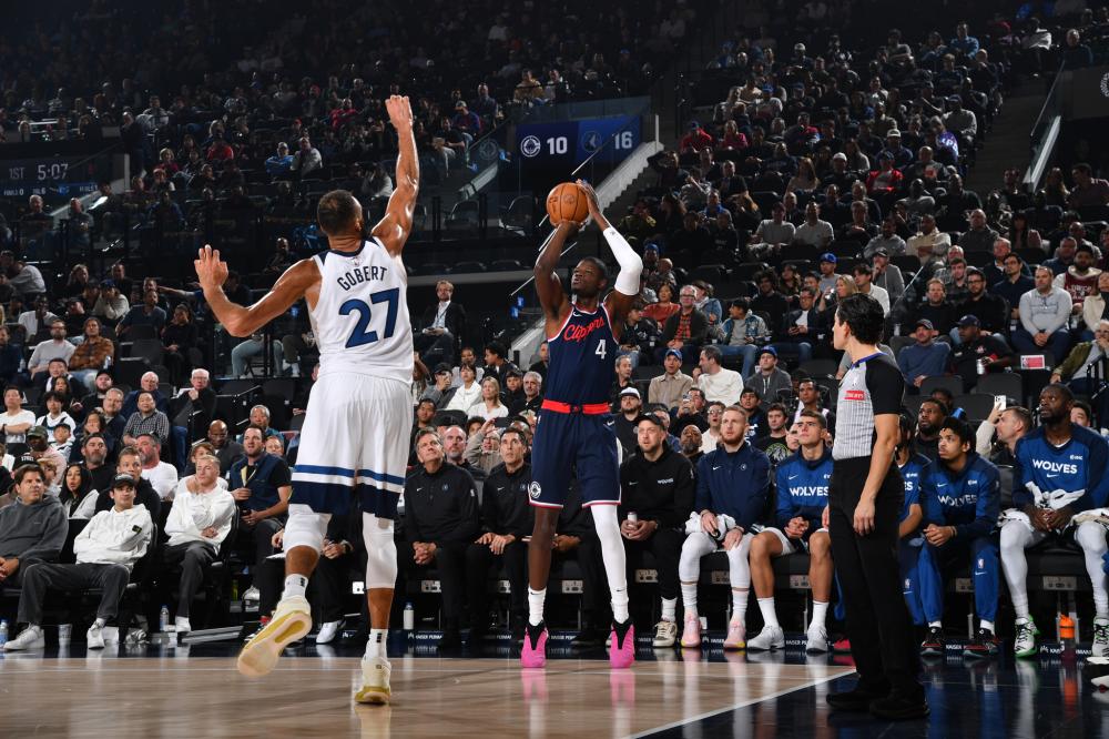 通过稳健的 通过稳健的