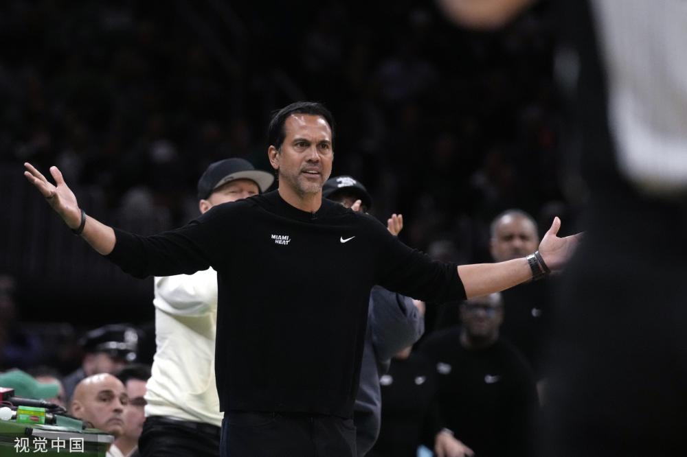 斯帕尔马斯 斯帕尔马斯