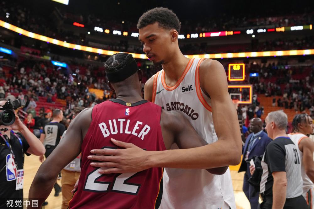 迫使对手回 迫使对手回